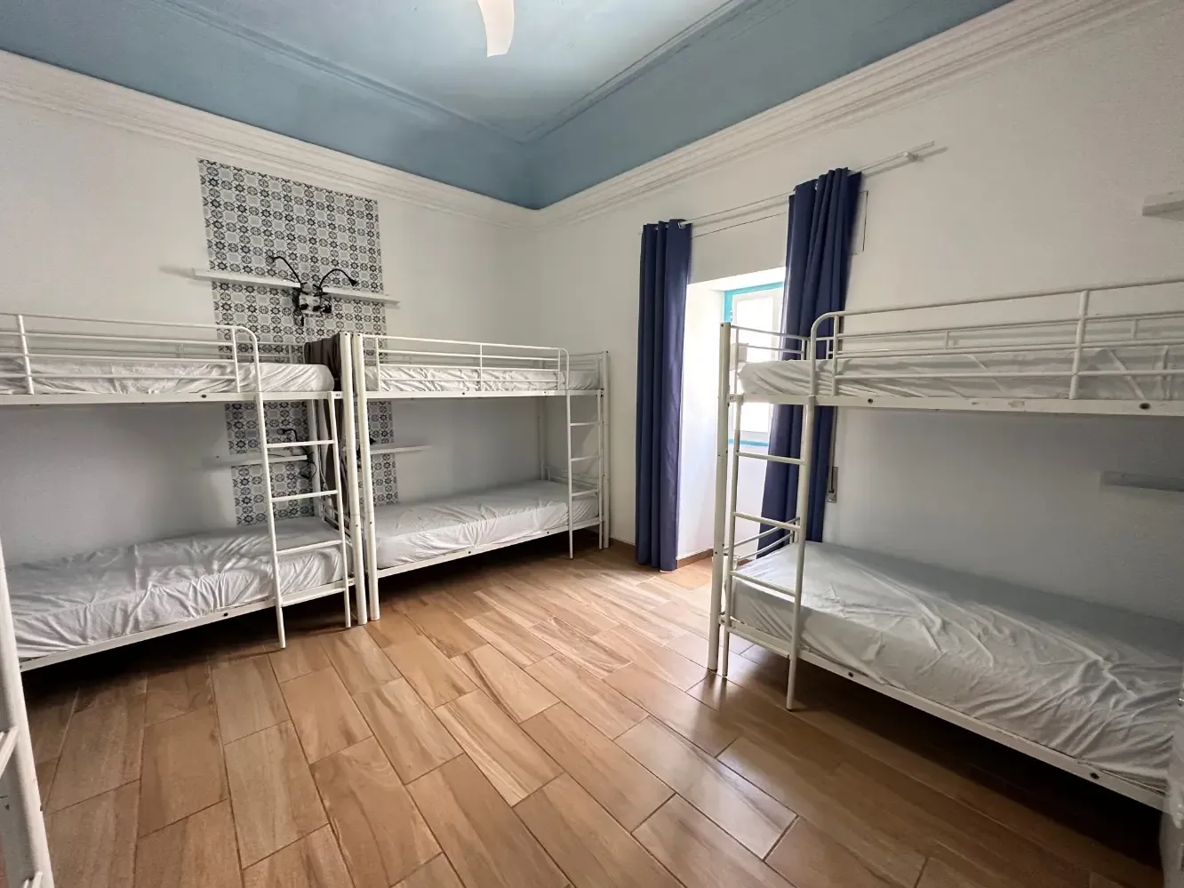 8 bed mix dorm photo Orange Terrace Hostel