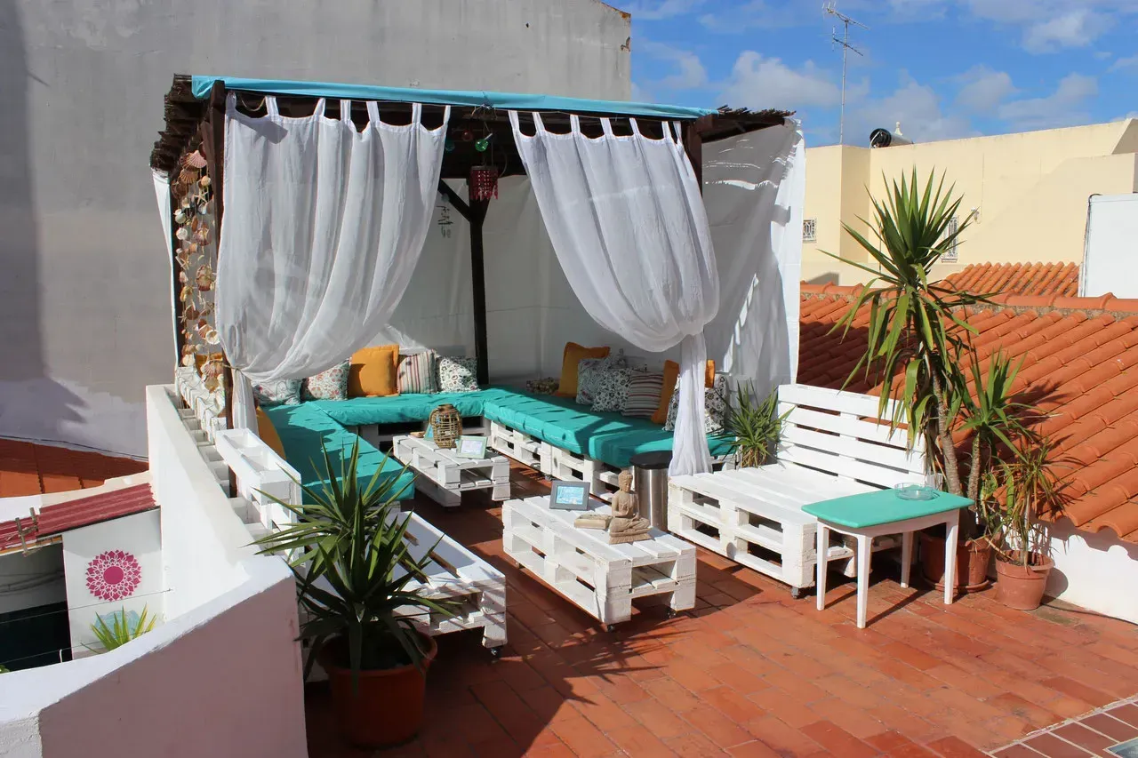 Orange Terrace Hostel patio