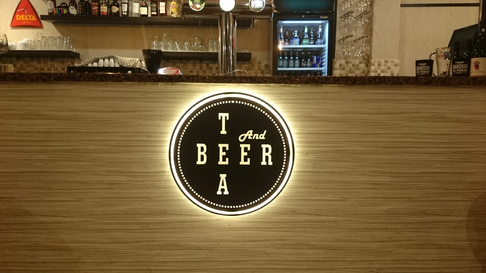 reclamo luminoso interior