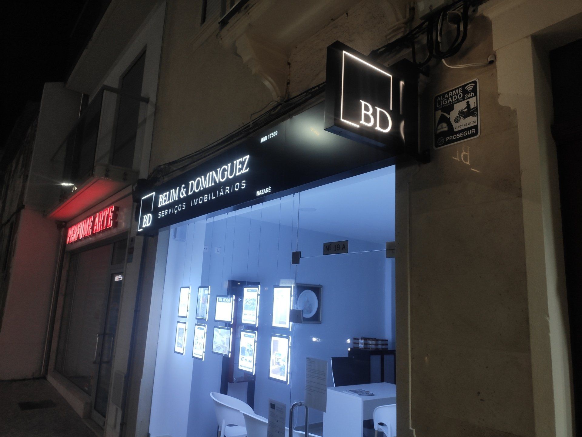 Reclamo luminoso