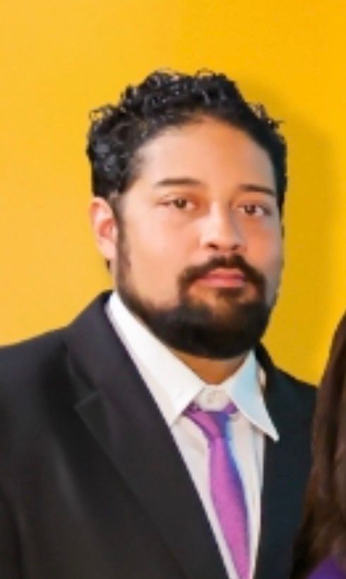 Dennis Molizone