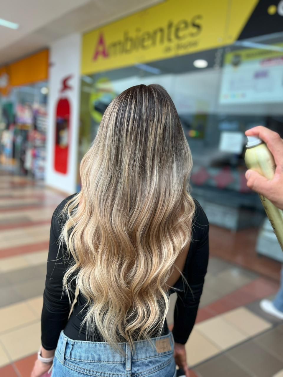 cabello rubio