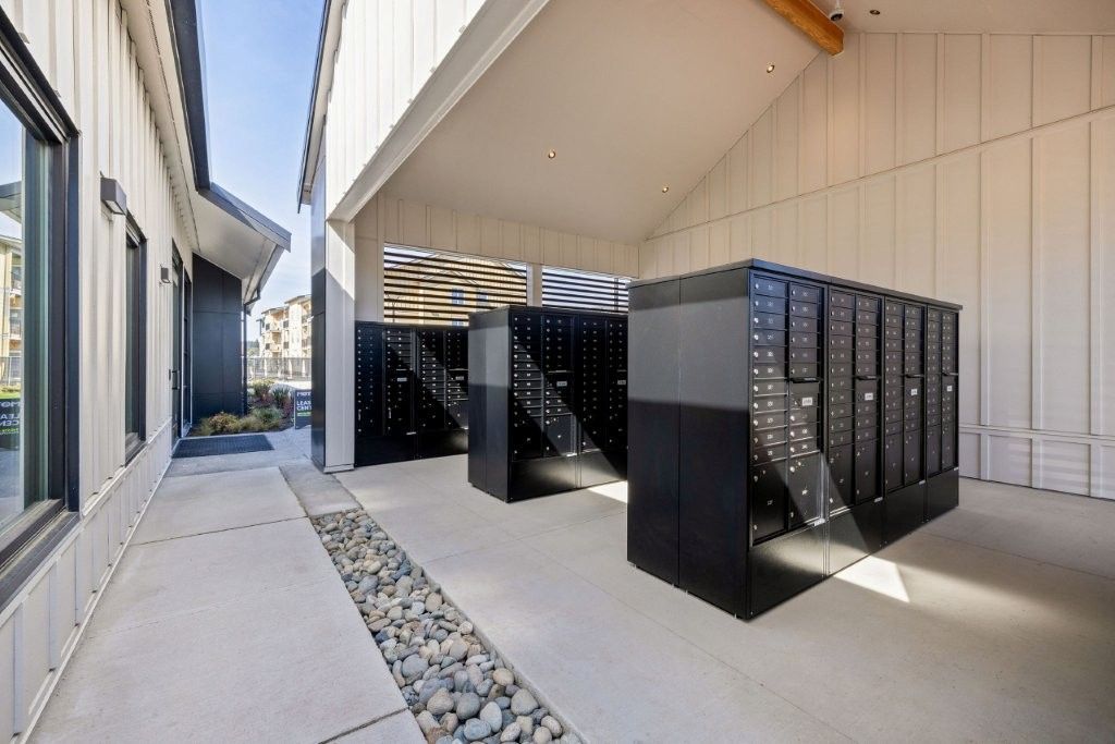 A building with a lot of lockers in it