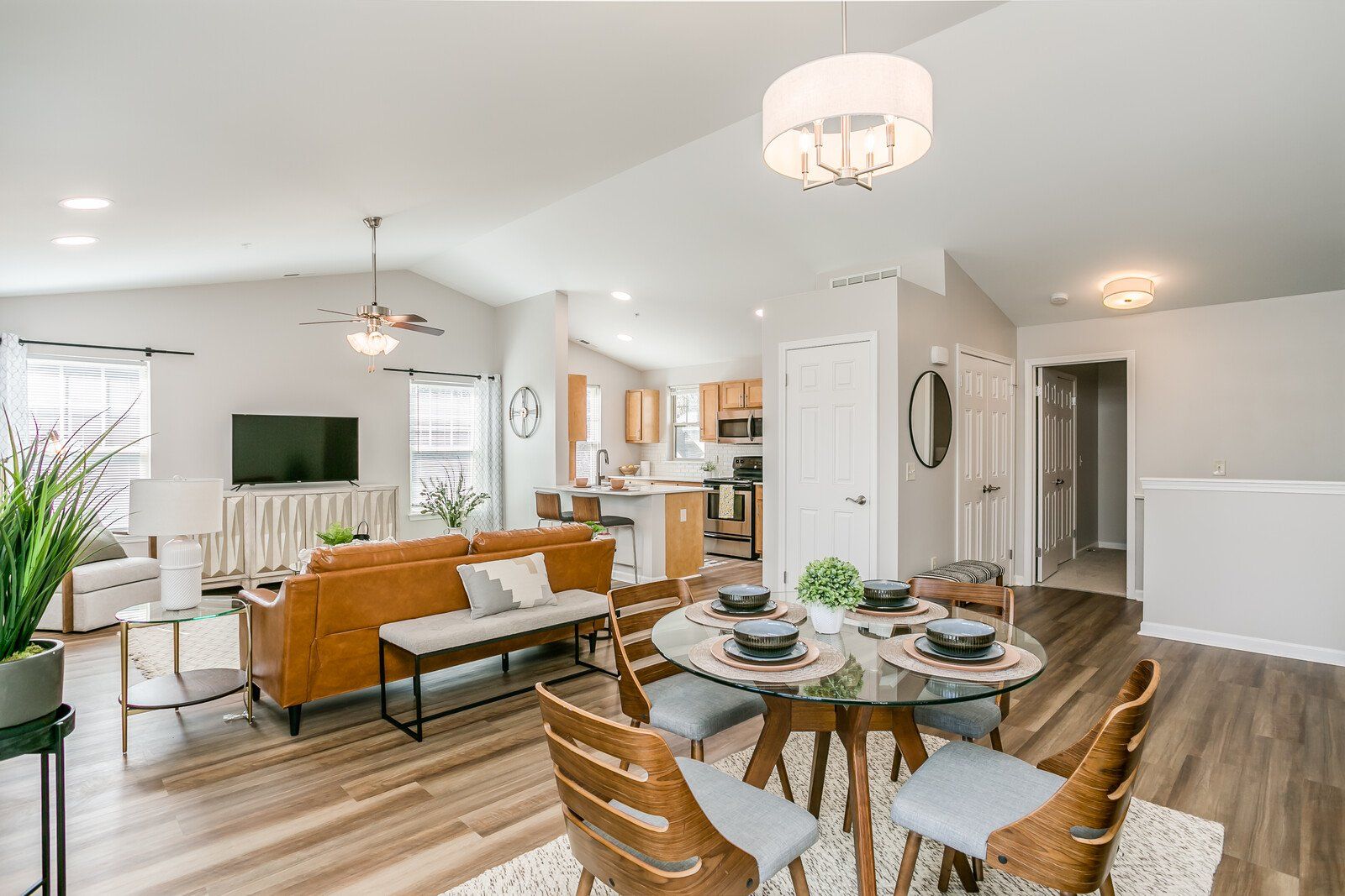 Open concept living room with vaulted ceilings