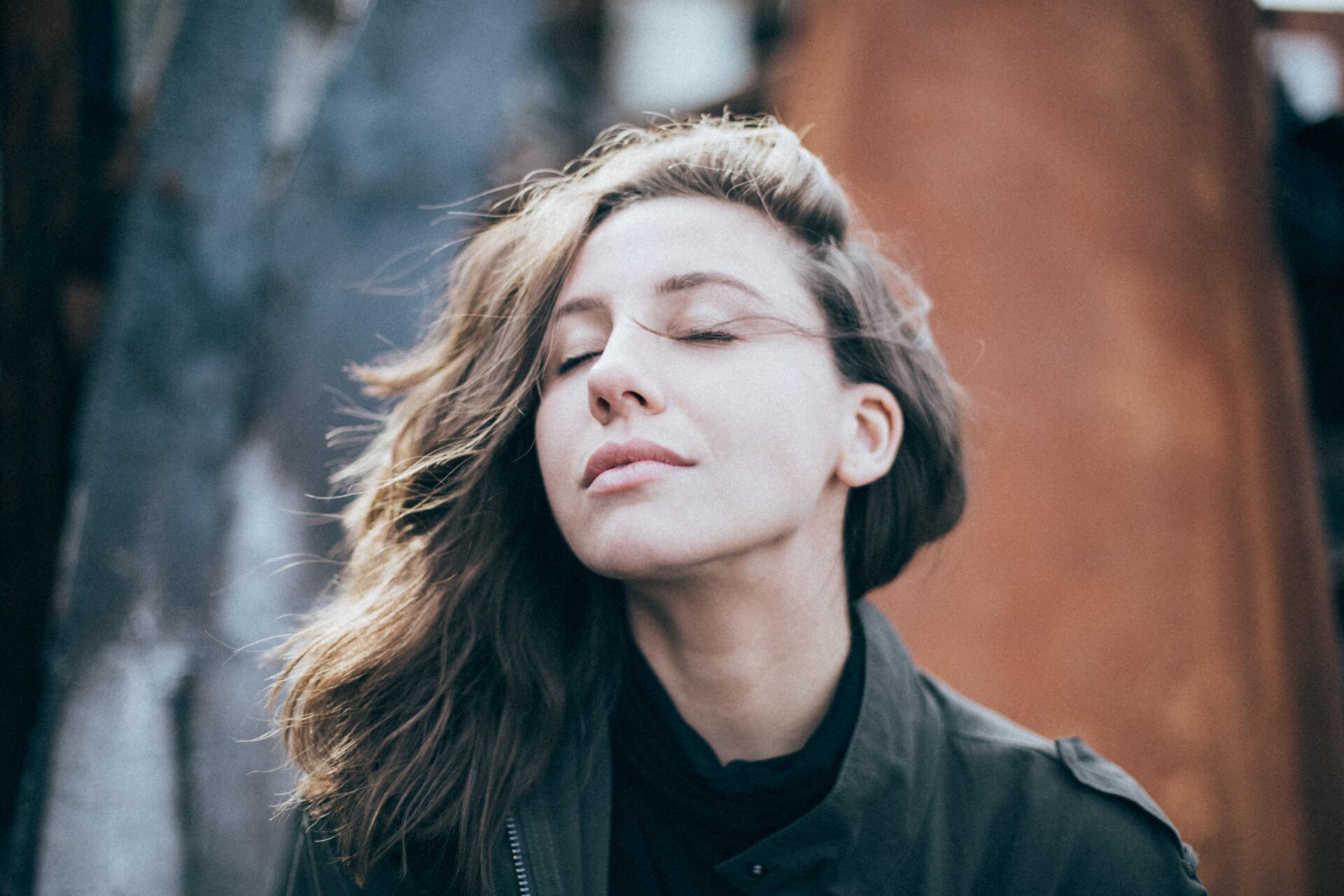 Diaphragmatic breathing and relaxation can help provide relief from IBS pain