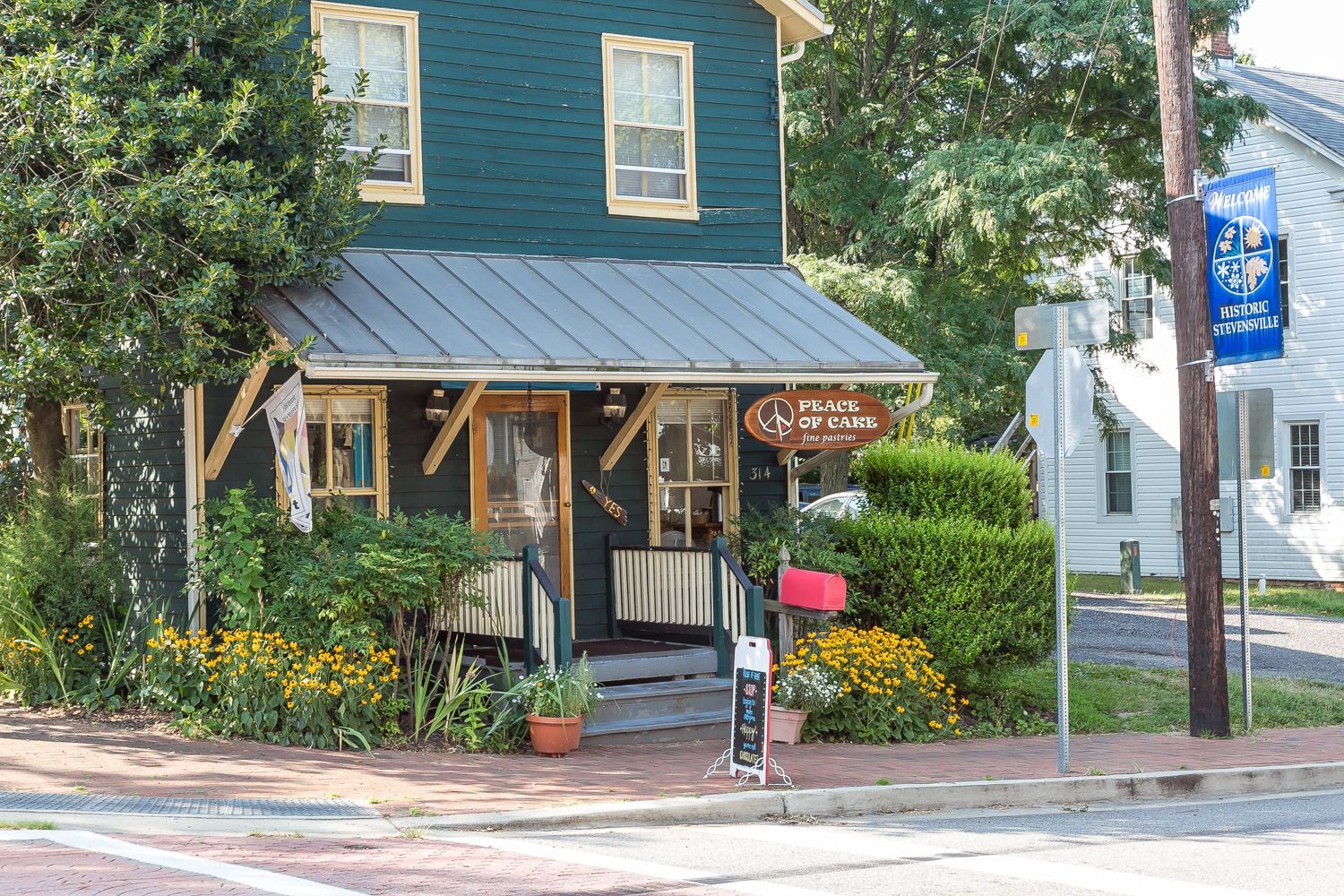 Kent Island side street shot by Craig Westerman