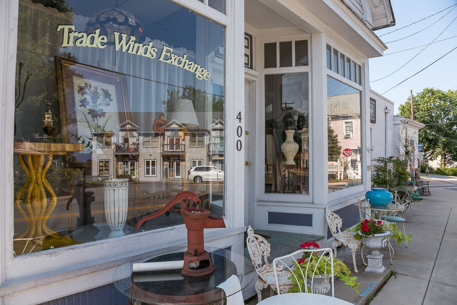 Store front in Kent Island at Trade Winds Exchange -  by Craig Westerman