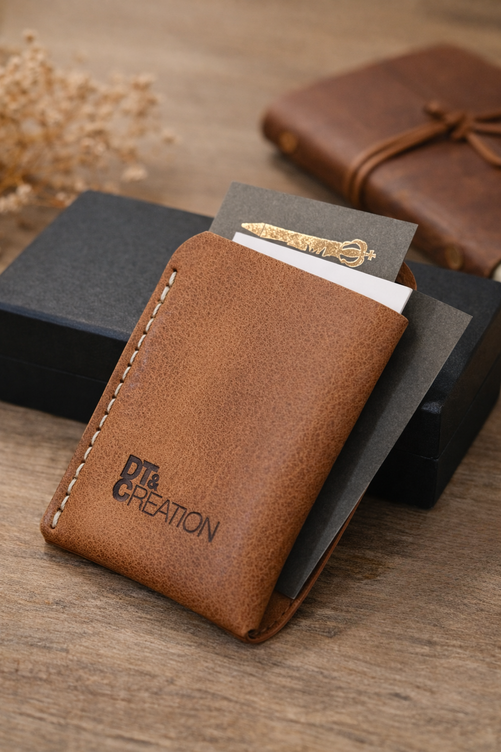 DT&CREATION Double-Layer Leather Business Card Holder