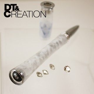 【DT&CREATION】 Pluma estilográfica de diamante de ocho corazones y ocho flechas