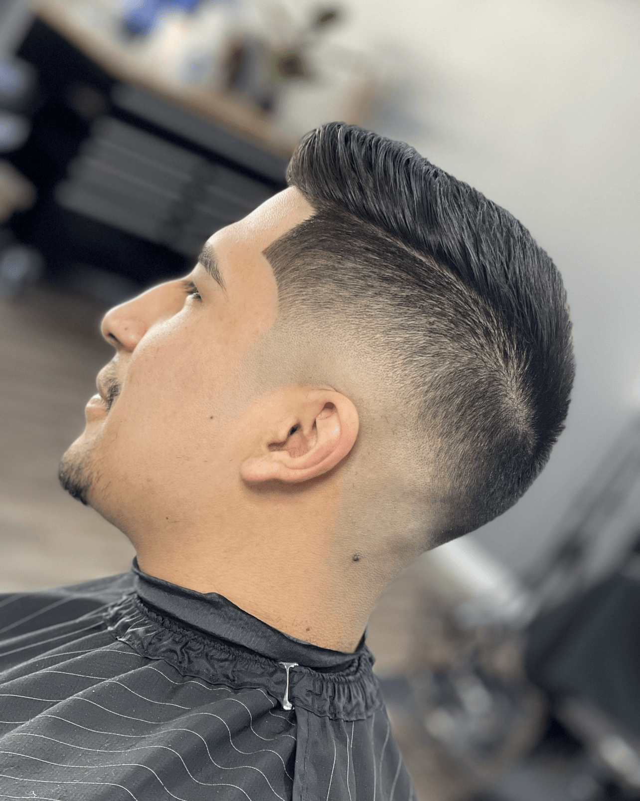 South Elgin Best Gentlemen's Barber Lounge