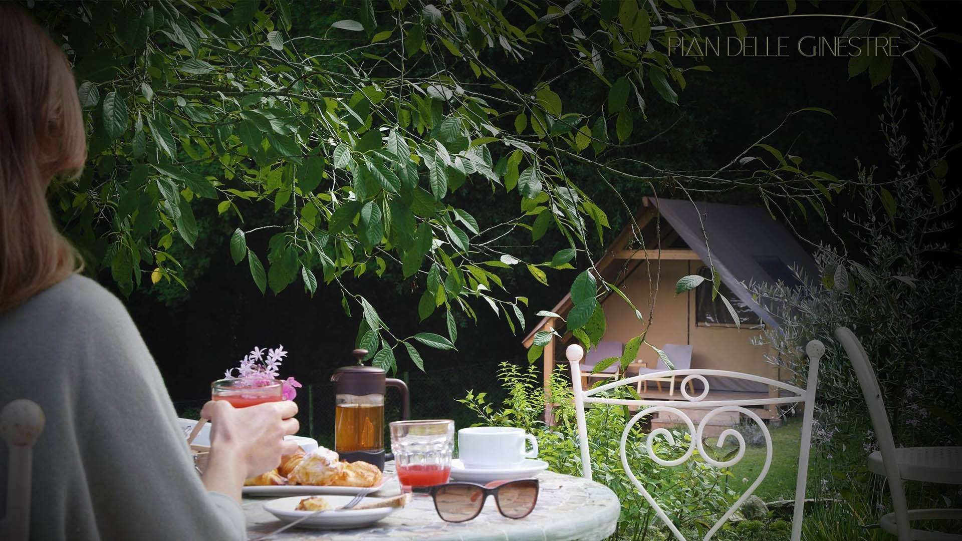 Colazioni e cene al Glamping Pian delle Ginestre