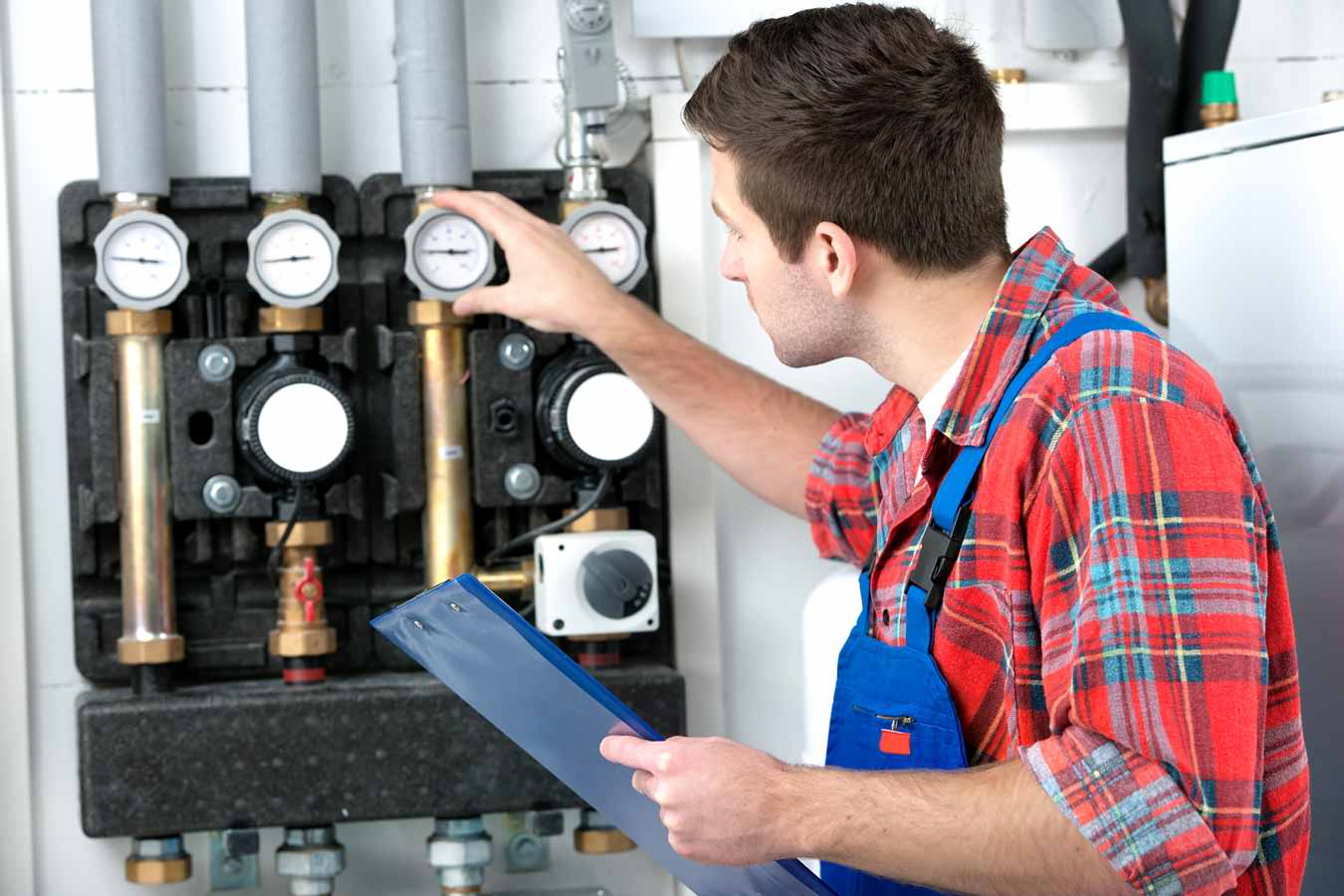 Technician for Hot Water and Heating — Sawtell Electrical Pty Ltd In Coffs Harbour, NSW