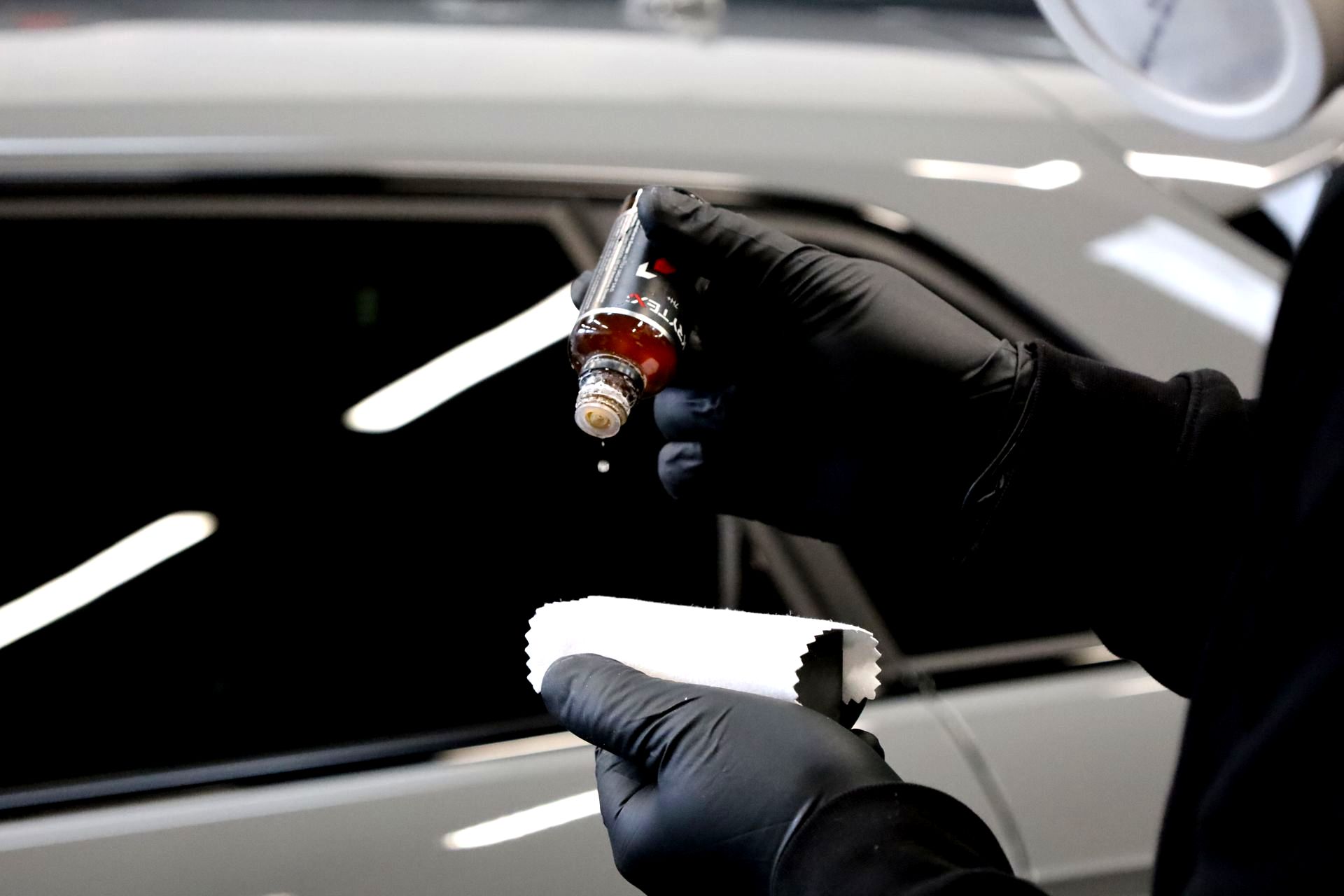 ceramische coating bij Diamond Detailz in Genk.