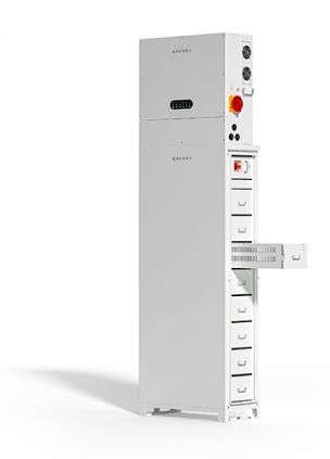 白色太陽能電池裝置，帶拉出式抽屜、按鈕和顯示器。
