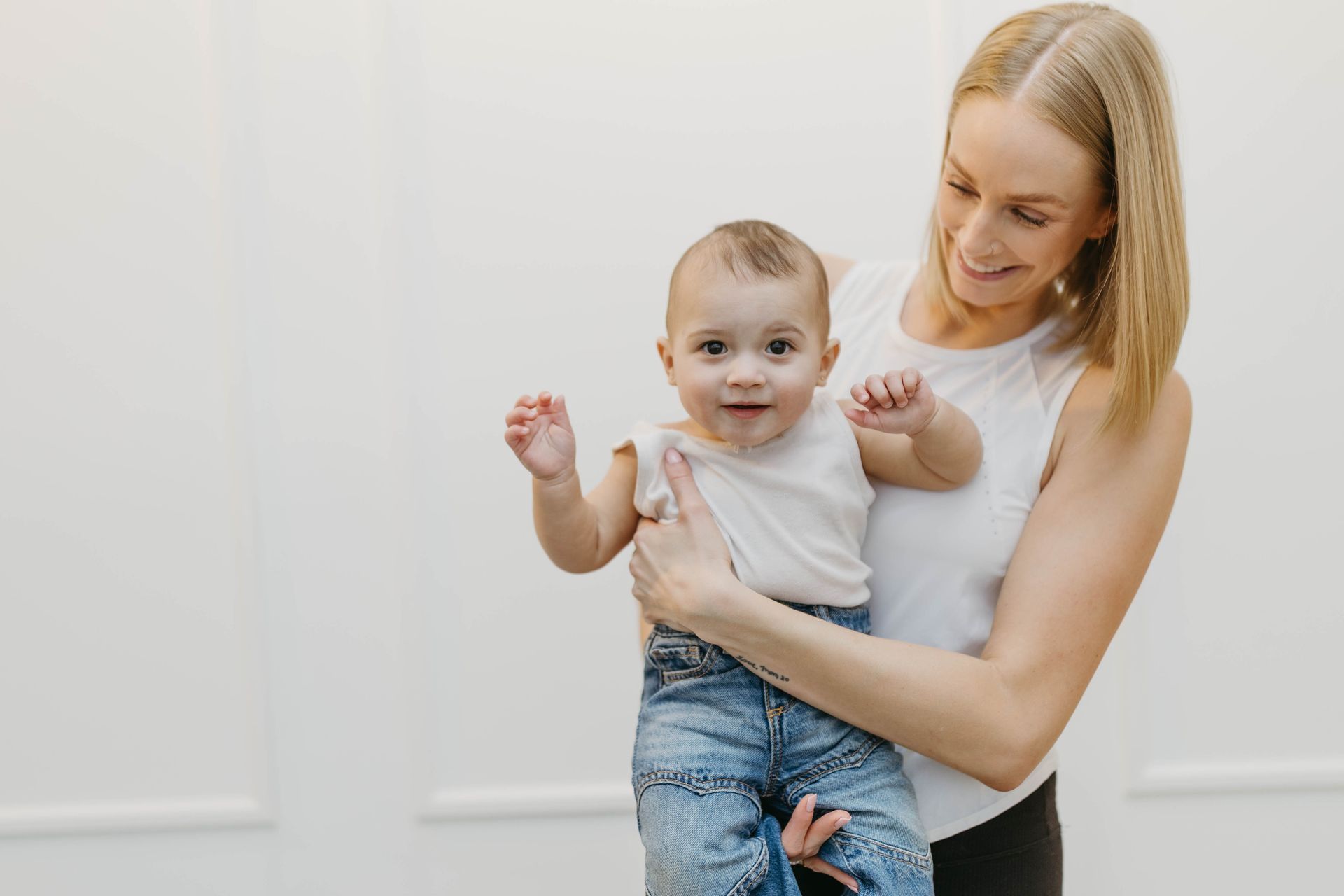 postpartum coach with baby