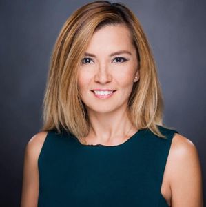 Sue Aguilar Cerino headshot