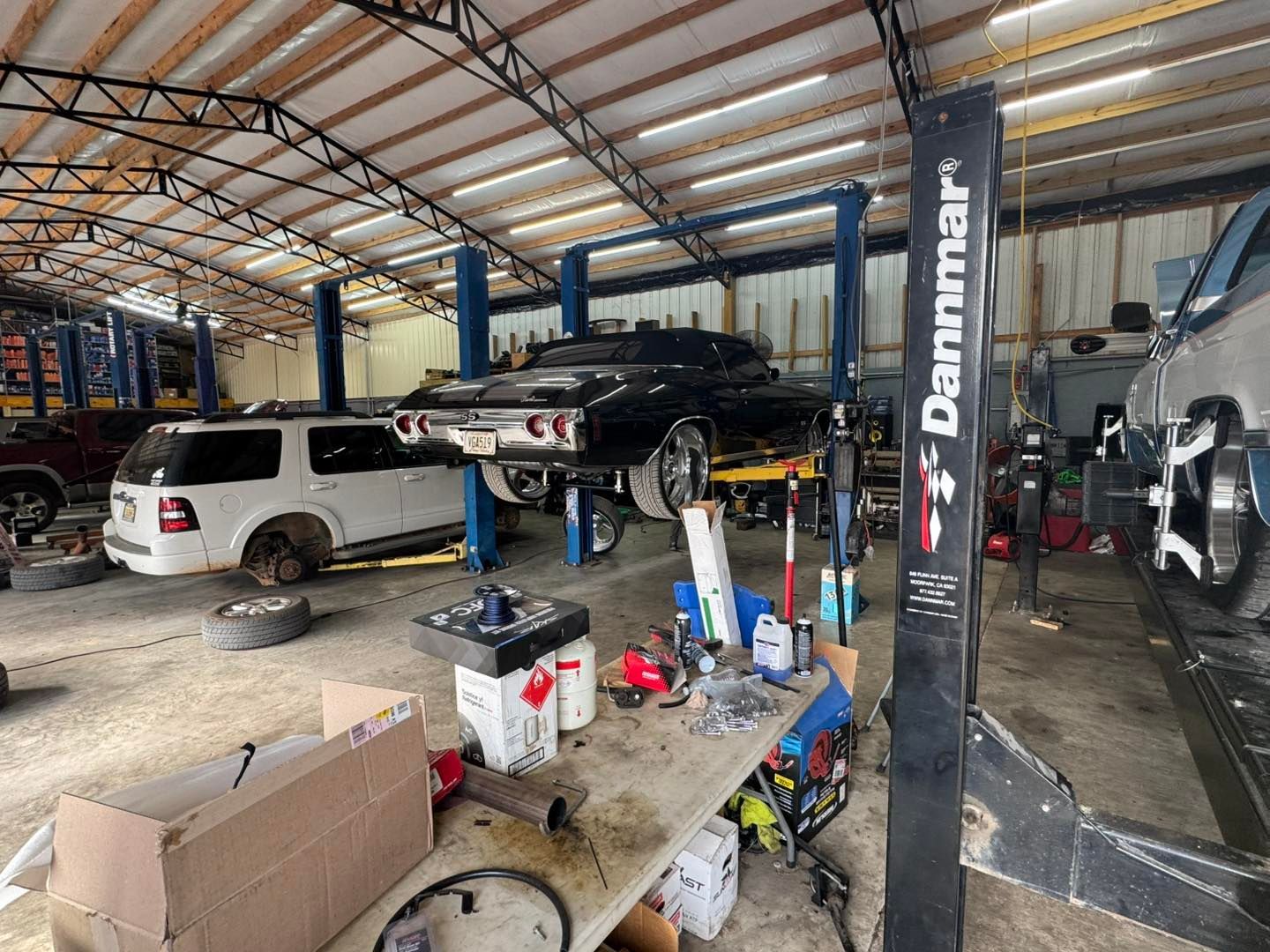 Shop Garage | Swinney's Automotive