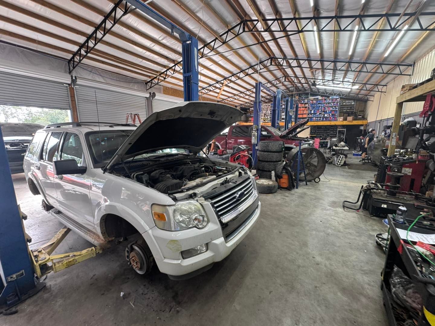 2006-2010 Ford Explorer | Swinney's Automotive