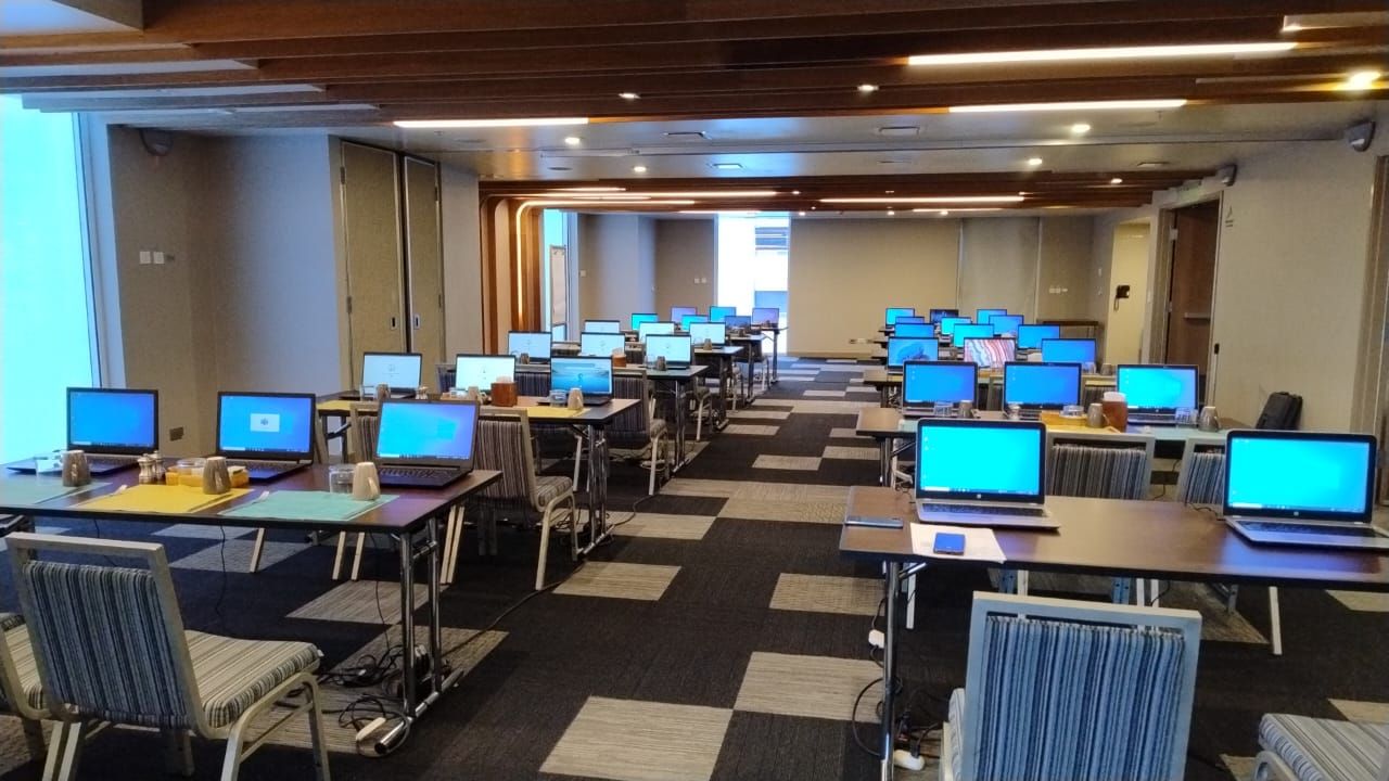 Alquiler masivo de computadoras para talleres y congresos