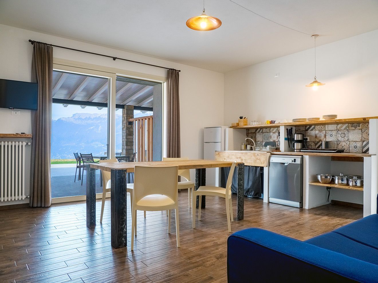 cucina attrezzata appartamento Lago di Garda