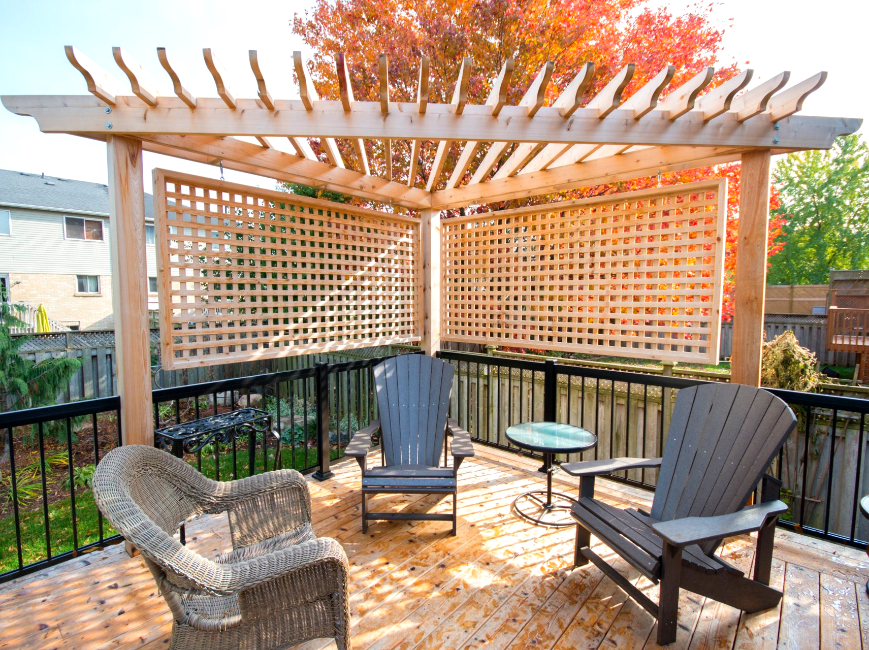 Back deck with lattice