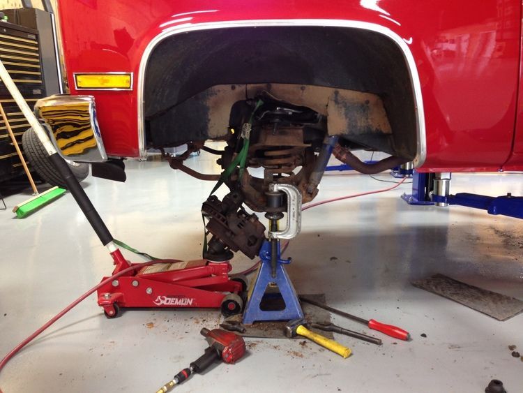 Replacing Lower Ball Joints On A 1987 Chevy Silverado