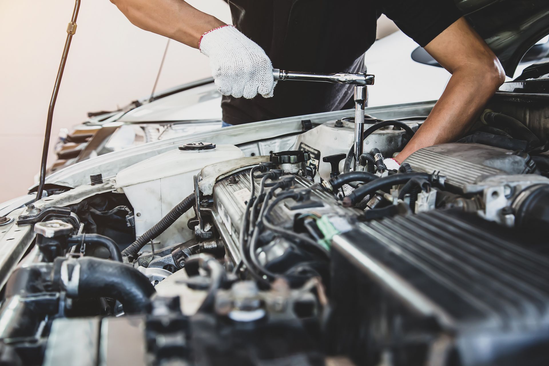 Engine Maintenance Mechanic Engine Maintenance Mechanic