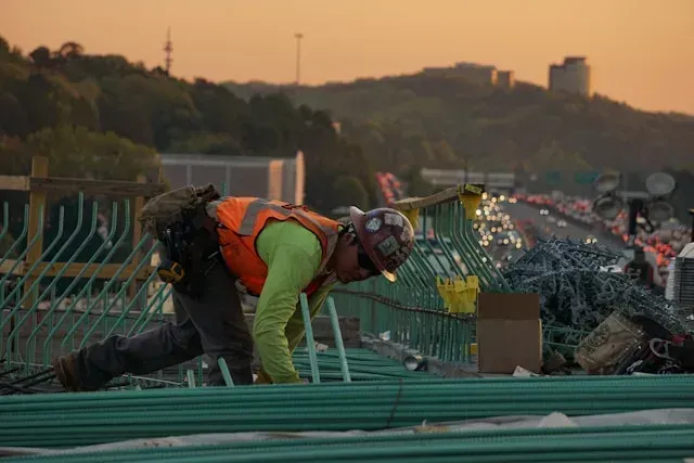 Understanding the Commercial Roof Repair Costs for All Arizona Businesses