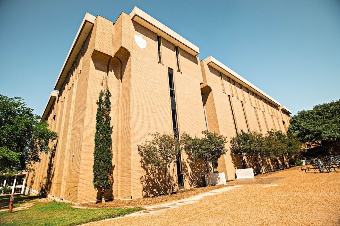 Dunn Hall at Texas A&M exterior 