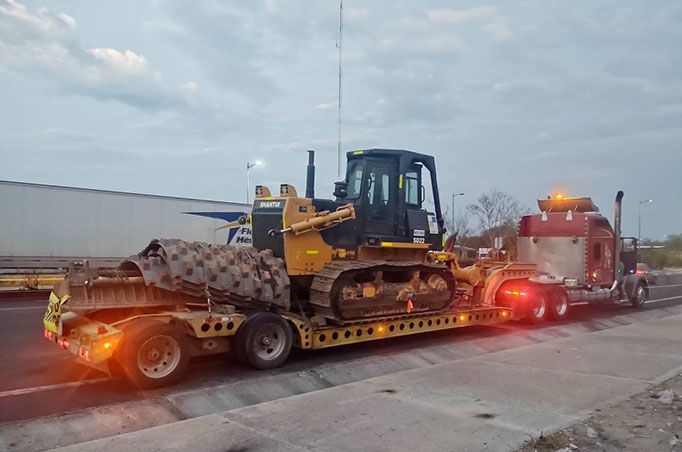 Grúas y Transportes Mak Cancún