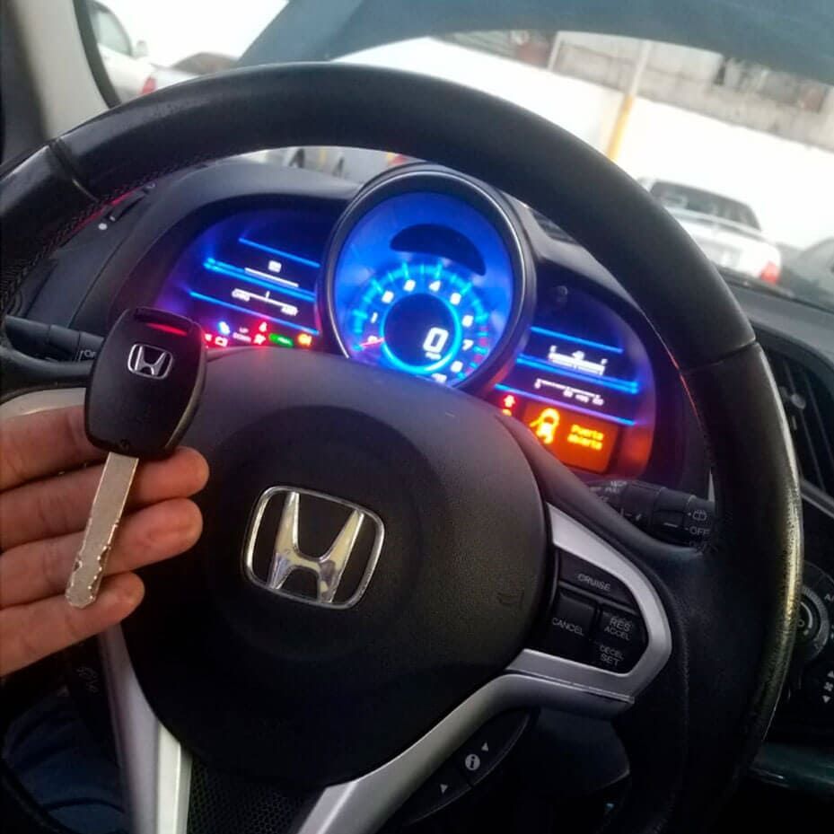 CERRAJERÍA OTAY-BATERÍAS PARA CONTROLES REMOTOS DE AUTOS
