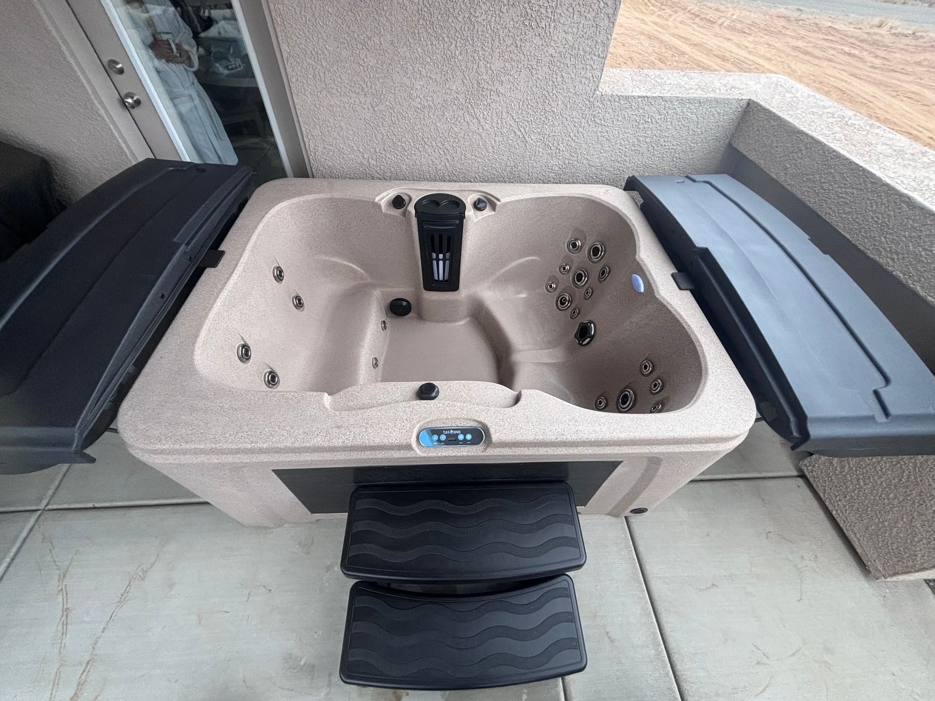 Best Spas Direct gallery