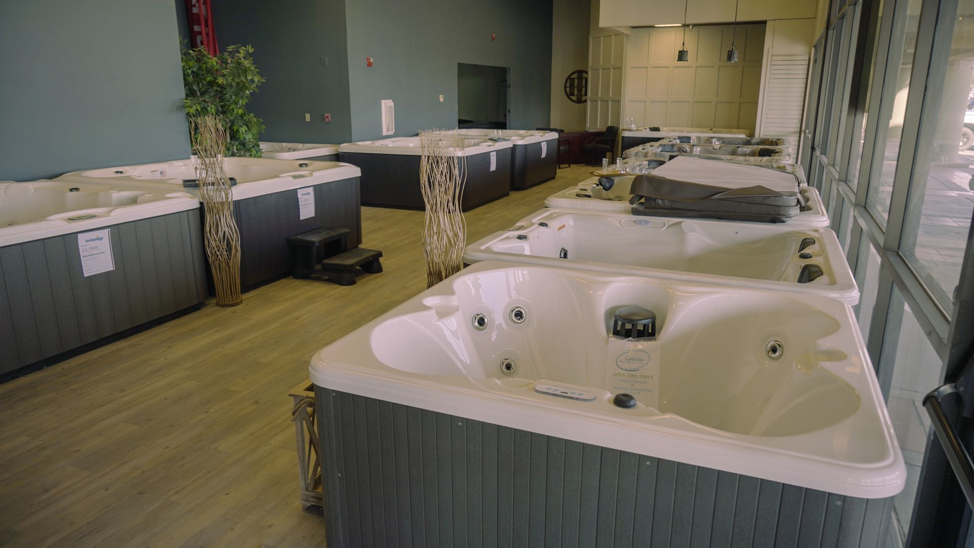 Best Spas Direct gallery