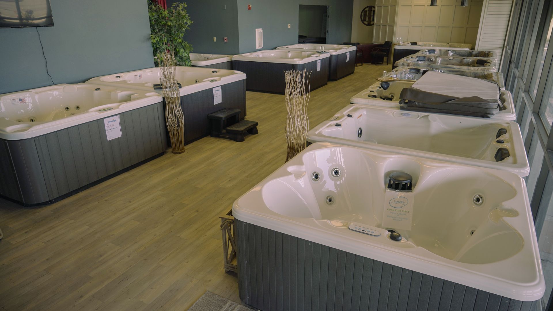 Best Spas Direct gallery