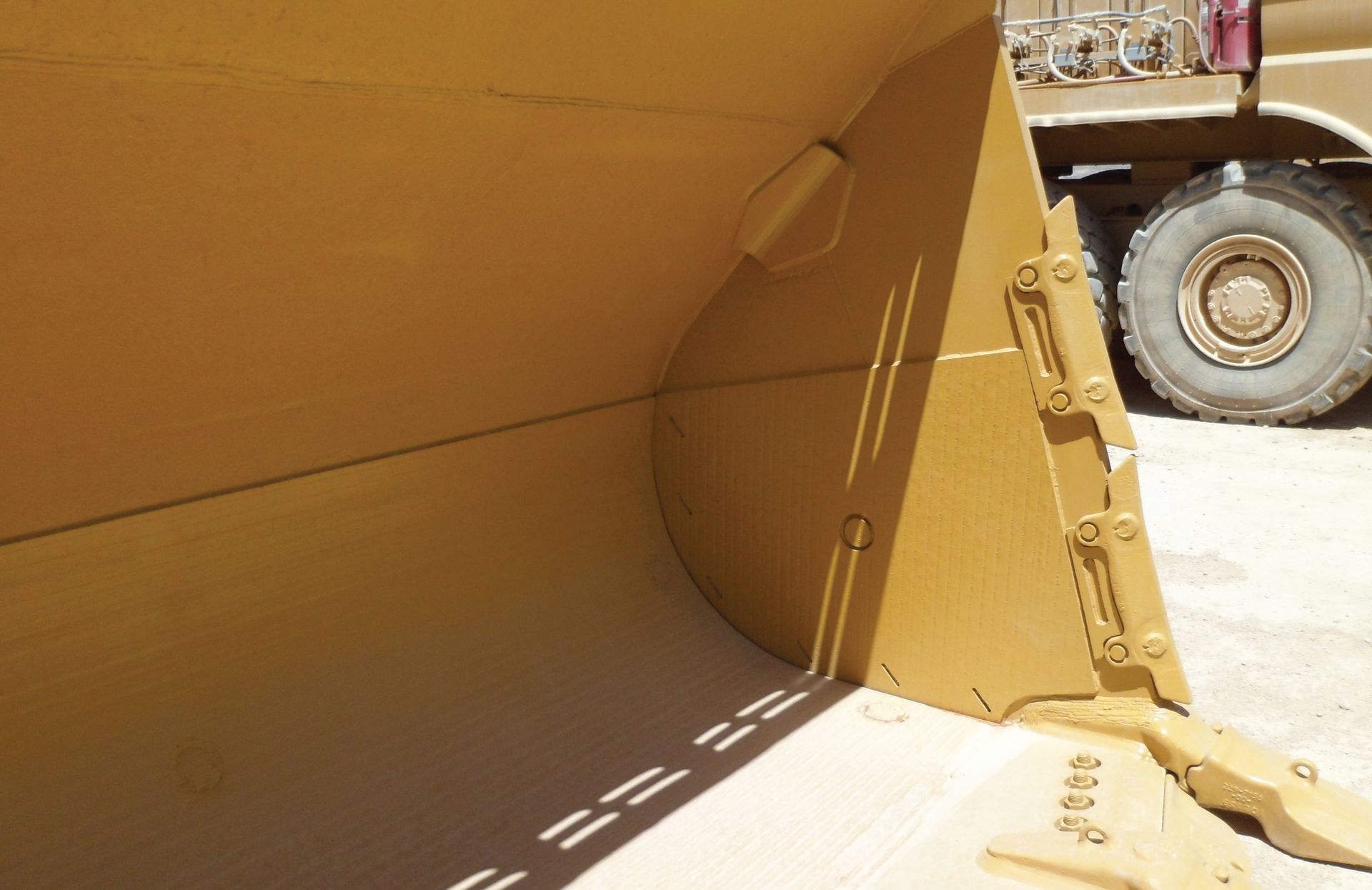 Premium Front End Loader Bucket Liner - SA1750CR Premium Chromium Carbdie Overlay Plate Liner 3