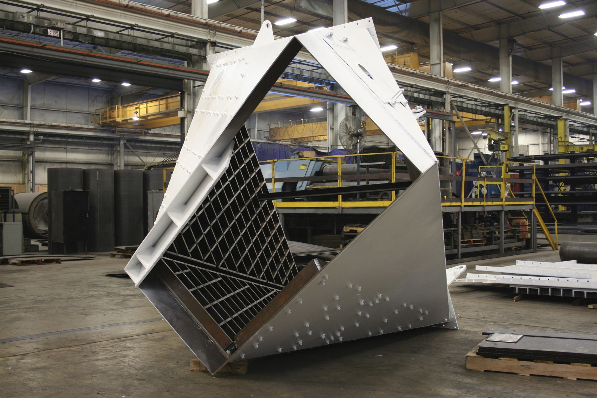 Direct Reduction Iron Facility material transfer chute