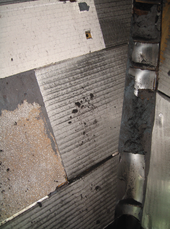 SA2000 Premium Complex Carbide Overlay Plate Chute Case History