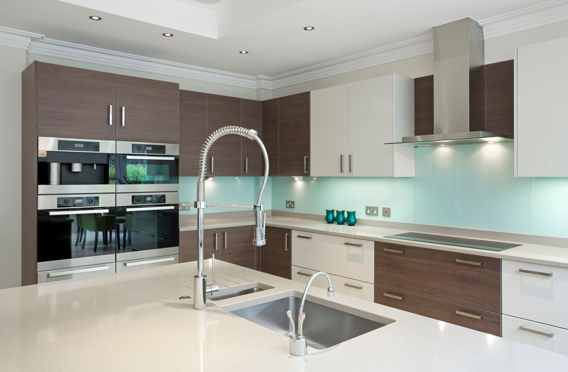 Glass Splash Backs — Sale, VIC — Madden Glass & Aluminium
