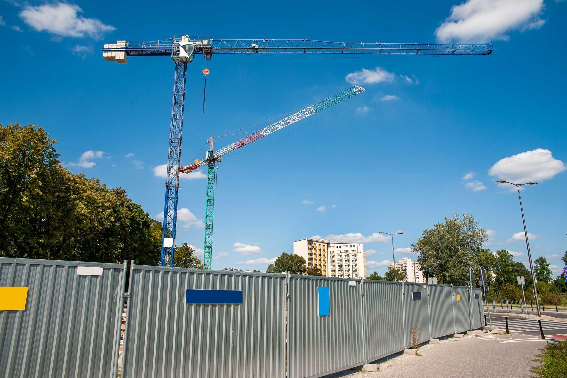 Temporary Construction Site Hoarding Panels - A & R Rent-A-Fence