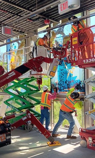 Glass Handling mini crane job 2