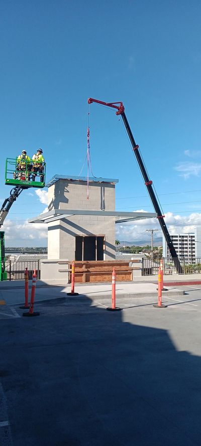 Small Spaces mini crane job 8
