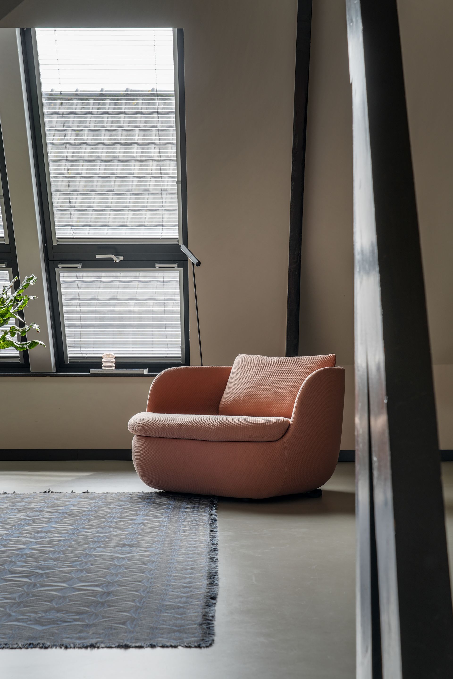 Fauteuil Marcel Wanders | Villa18 Interieurs