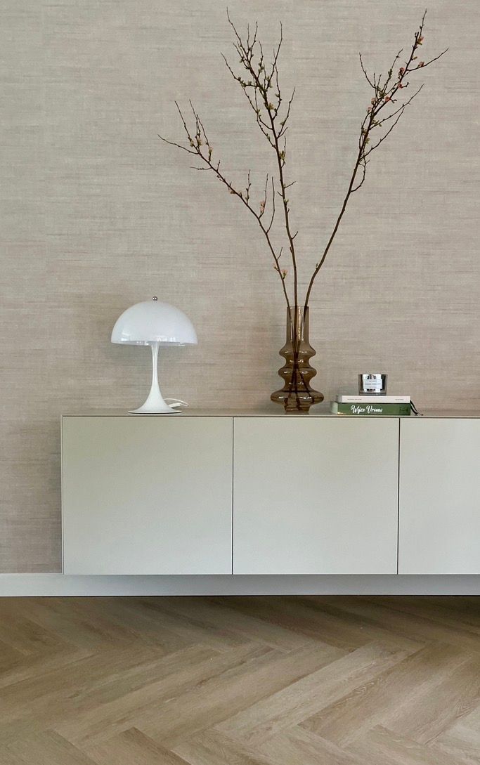 Metamorfose moderne villa Soest dressoir | Villa18