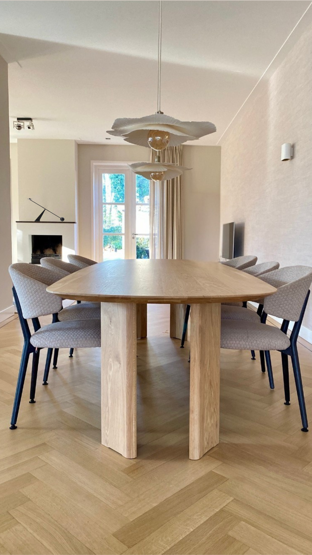 Metamorfose twee onder een kap Zeist eethoek na |  Villa18