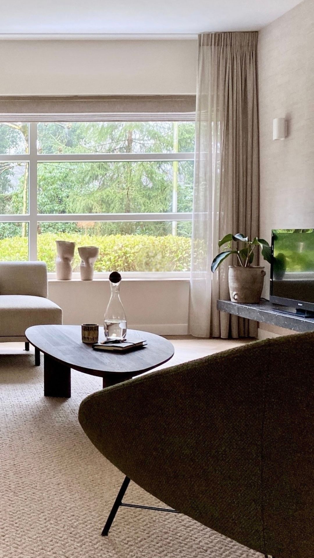 Metamorfose moderne villa Soest woonkamer na situatie| Villa18