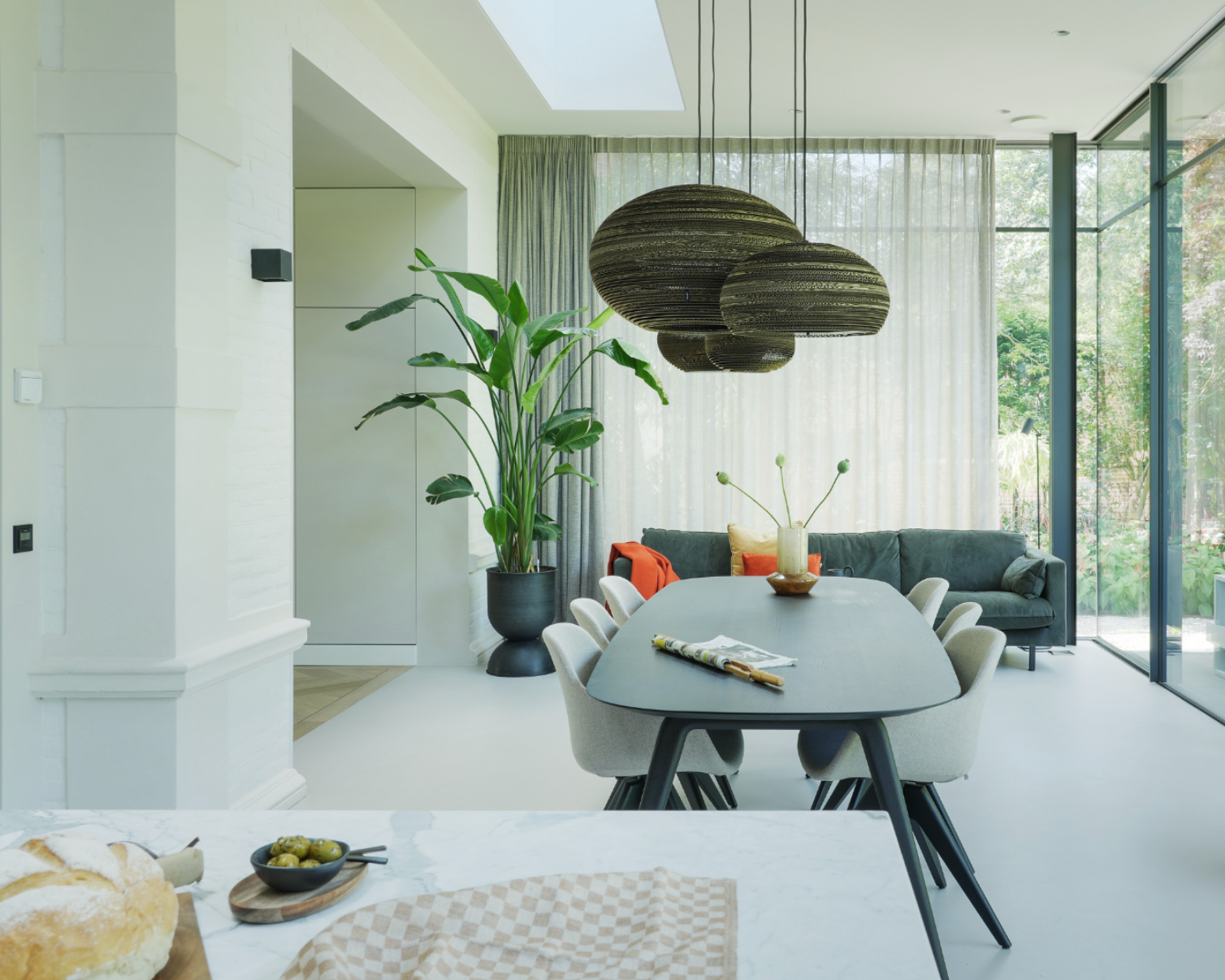 Villa interieur serre aanbouw Hilversum | Villa18 Interieurdesign
