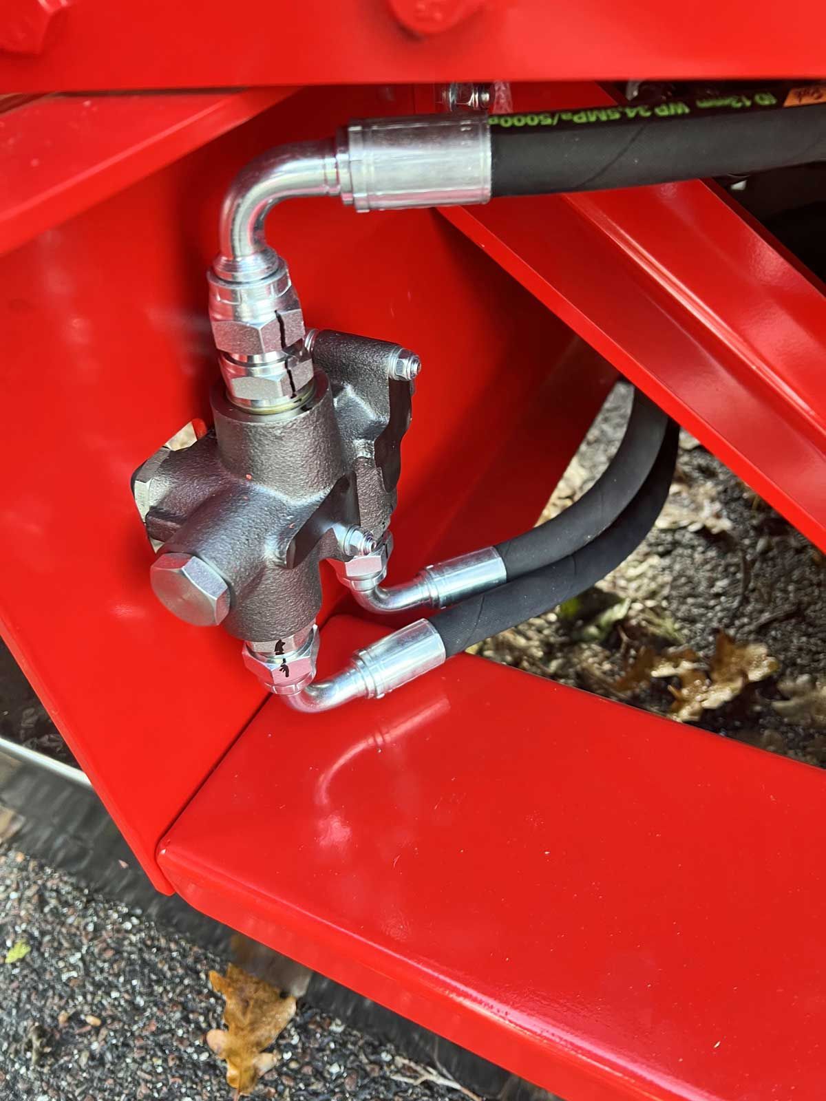 PC-2700-PEH Hydraulic valve Pull-in rollers