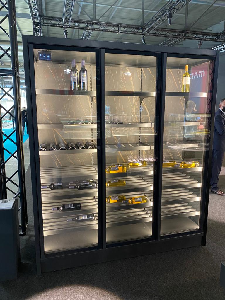 arredamento minimarket 1