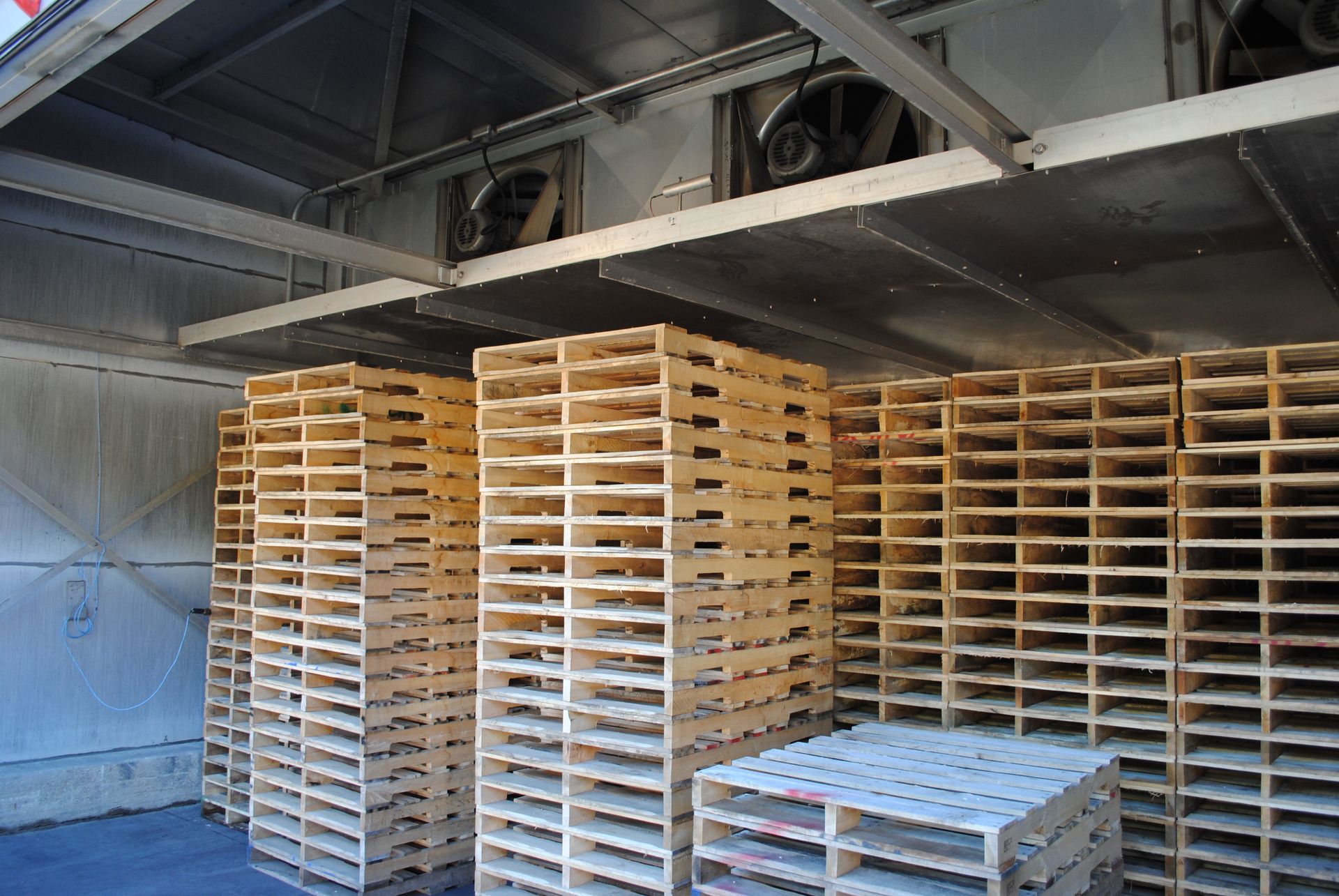 Heat Treating Wood Pallets