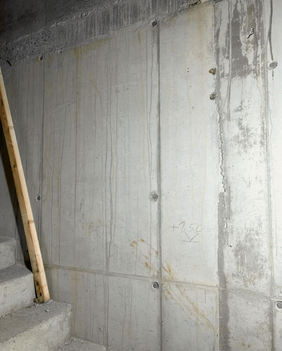 Sichtbeton, Beton reparieren, Beton ausbessern außen, beton lasieren, Microzement, Betonkosmetik Produkte, Betonkosmetik Spachtel, Sichtbetonkosmetik, Kiesnester im Beton reparieren, Betonwand ausbessern, Beton Lunker ausbessern, Betonlasur Farbe, Betonoberfläche behandeln, Beton Oberflächen sanieren, Betonfassade Sichtbeton, Sichtbeton lasieren, Kiesnester Beton, Kiesnester im Beton, Sichtbeton verschönern. Kosmetik Mörtel, Betonstufen ausbessern, Lunker im Beton, Sichtbetondecken, Betonkosmetiker, Wandgestaltung, Beton ausbessern, Beton behandeln, Beton Treppe, Betonlasur außen, Betonmauer reparieren, Sichtbeton Spachtel, Betonkosmetik selber machen, Sichtbeton reinigen, Betonlasuren, Betonkosmetik Preis, Betonplatte ausbessern, Sichtbeton Lasur, Betonkosmetik Berlin, Betonkosmetik Sachsen, Betonkosmetik Chemnitz, fugenloses Bad, Betonkosmetik Sichtbeton, Beton flicken, Sichtbeton sanieren, Reprofilierung Beton, Beton verschönern, raumkult Sichtbeton, Betontreppe reparieren